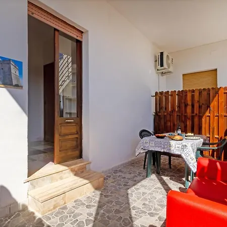 Apartment Relais Torre Squillace Con Piscina Porto Cesareo